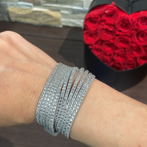 Swarovski slake gray crystal bracelet medium size - Picture 3 of 6